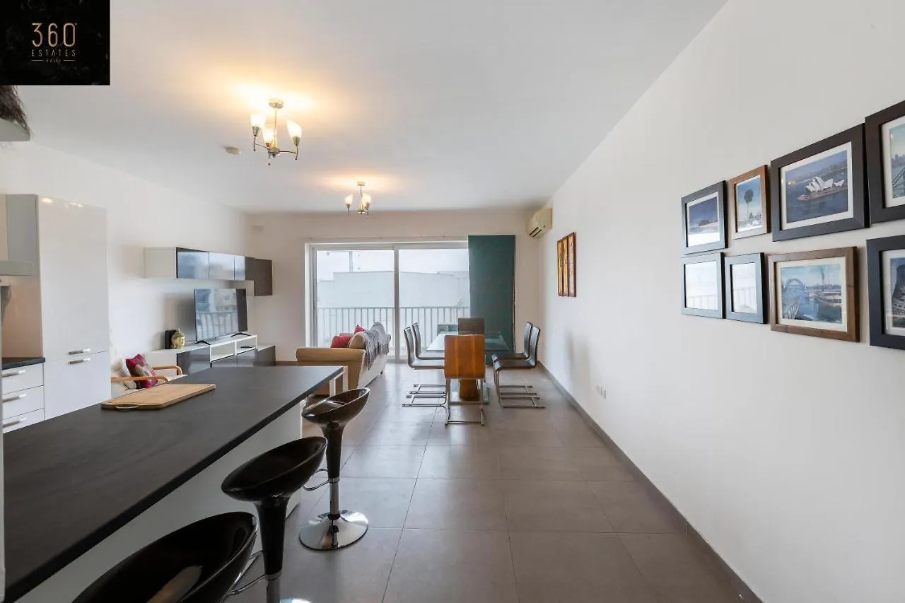 A Charming, Relaxing 2Br Home In St Julians W/Wifi By 360 Estates سانت جوليان شقة
