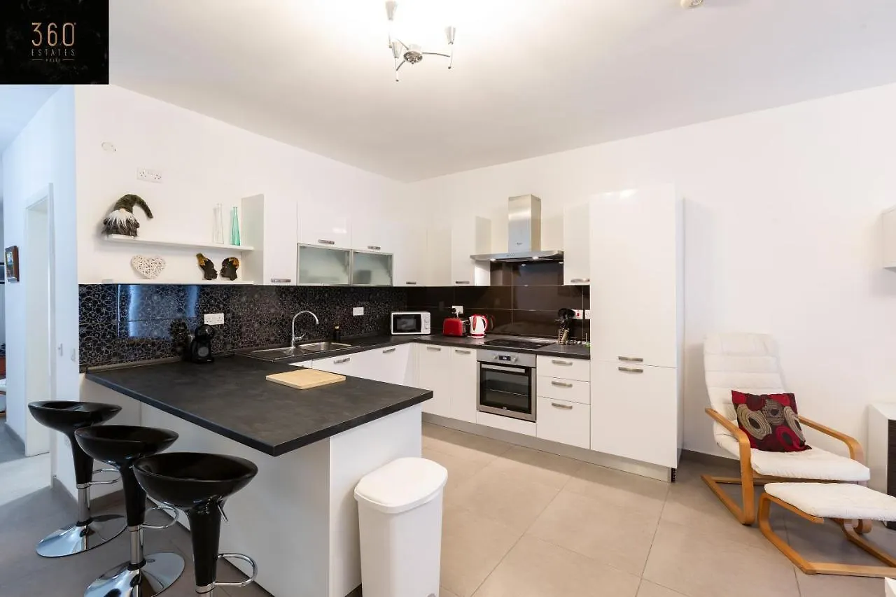 شقة A Charming, Relaxing 2Br Home In St Julians W/Wifi By 360 Estates سانت جوليان مالطا